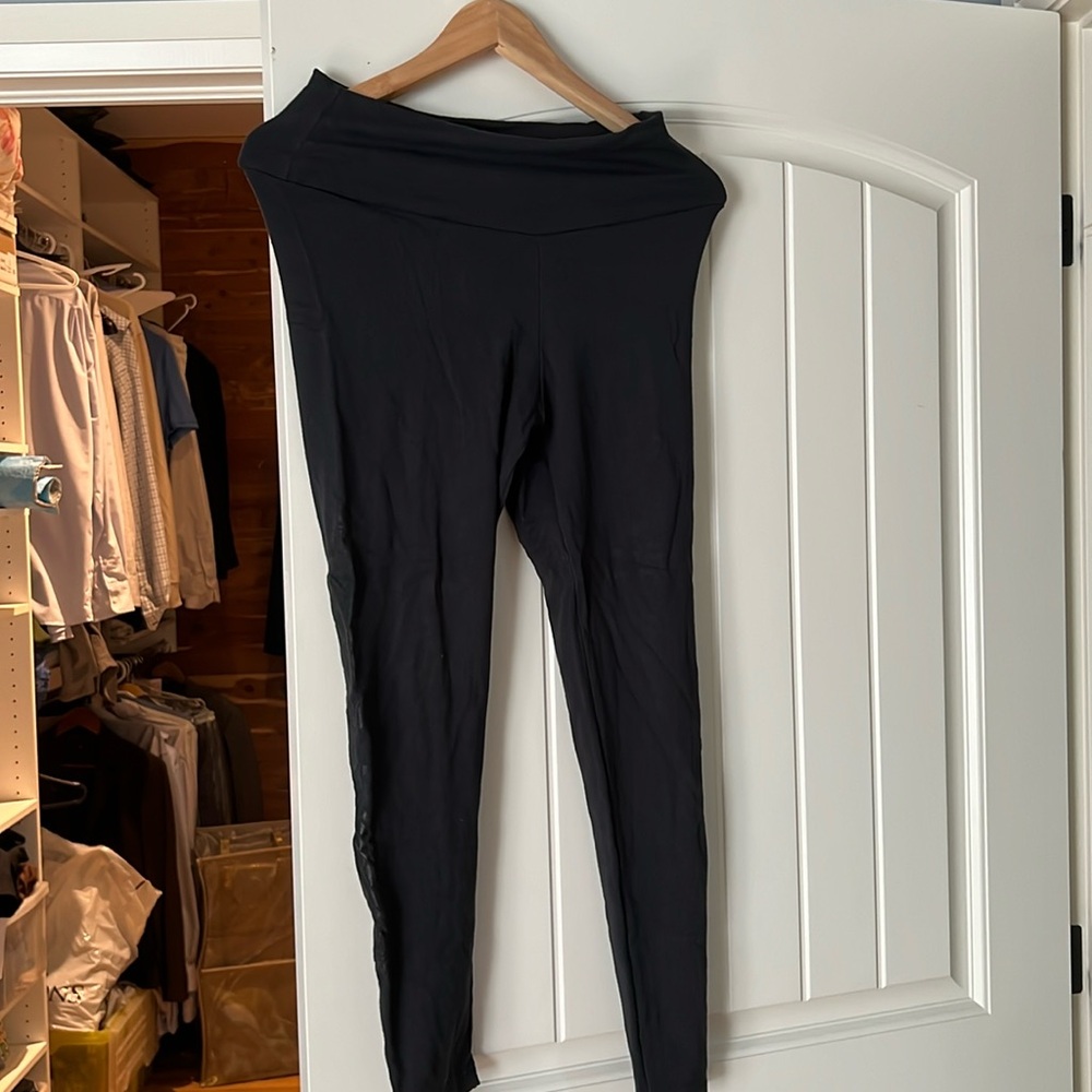 Anne mulaire all season charcoal leggings. Good used condition